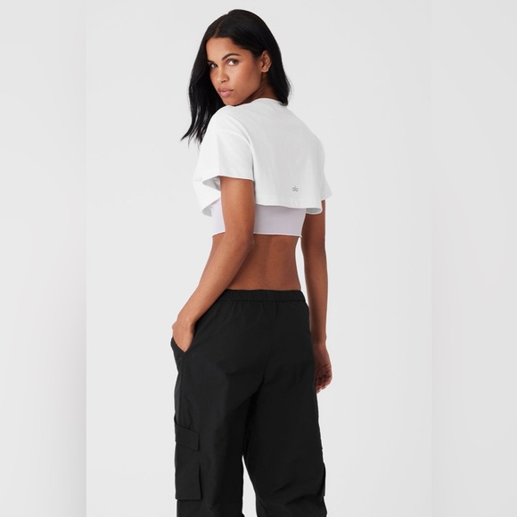 Alo
Made You Look Cropped Short Sleeve Tee - White🪻 - Picture 2 of 10